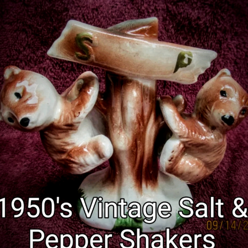 1950's Vintage Salt and Pepper shakers.